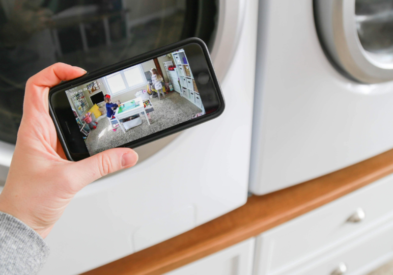 CamHouse Technologies, home security camera, indoor security camera, indoor cameras, baby monitor, child safety, mama feel safe, family safety, home safety tips, home safety tricks, home safety for kids, child safety, keeping kids safe, home security system