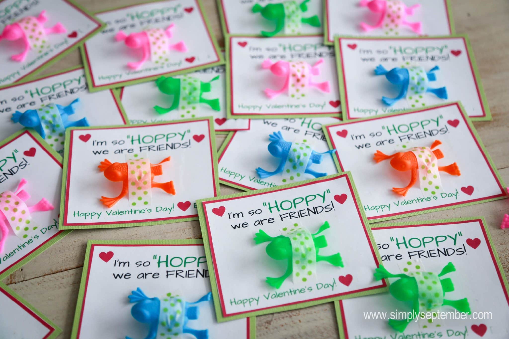 hoppy Valentine's Day cards, Valentine's Day cards, Valentines for kids, frog valentine, frog Valentine's Day cards, valentines day printables, free printables, frog Valentine's Day card, creative Valentine's Day cards, diy Valentine's Day cards, Valentine's Day cards for kids to make
