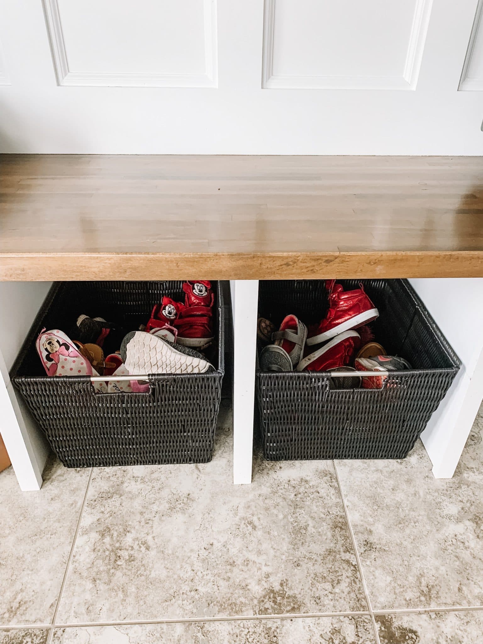 ultimate summer cleaning checklist for families and kids on summer vacation